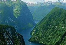 Doubtful Sound Overfly